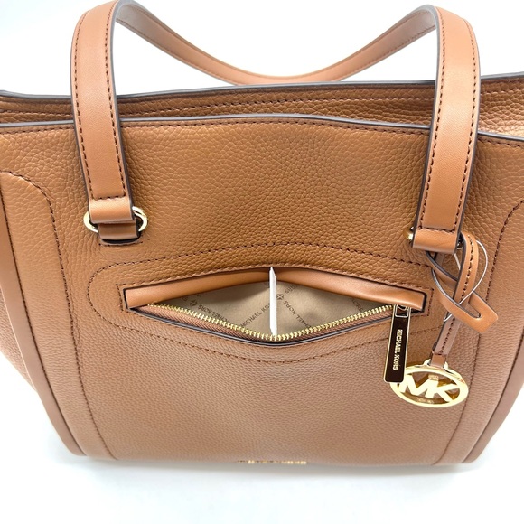 Michael Kors Large Carine Tote Bag & Trifold Wallet - Picture 7 of 13